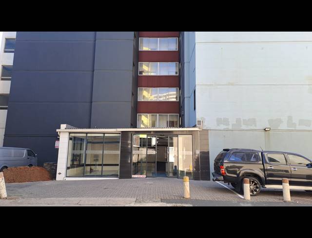 3 BEDROOM FLAT FOR SALE IN SOUTH BEACH